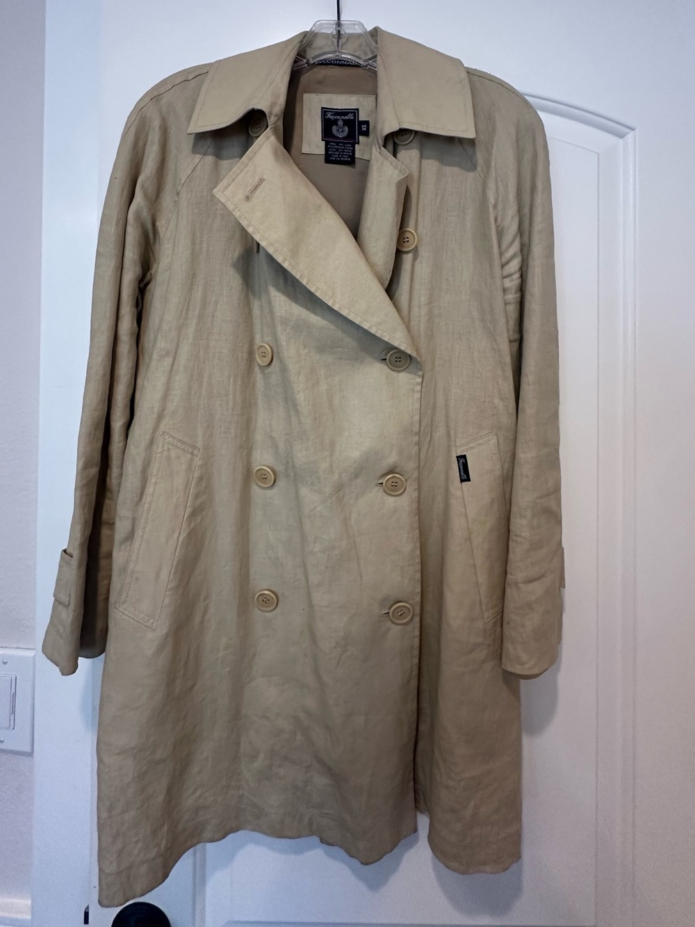 Faconnable Beige Double-Breasted Linen Coat
